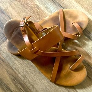 Comfy leather sandals